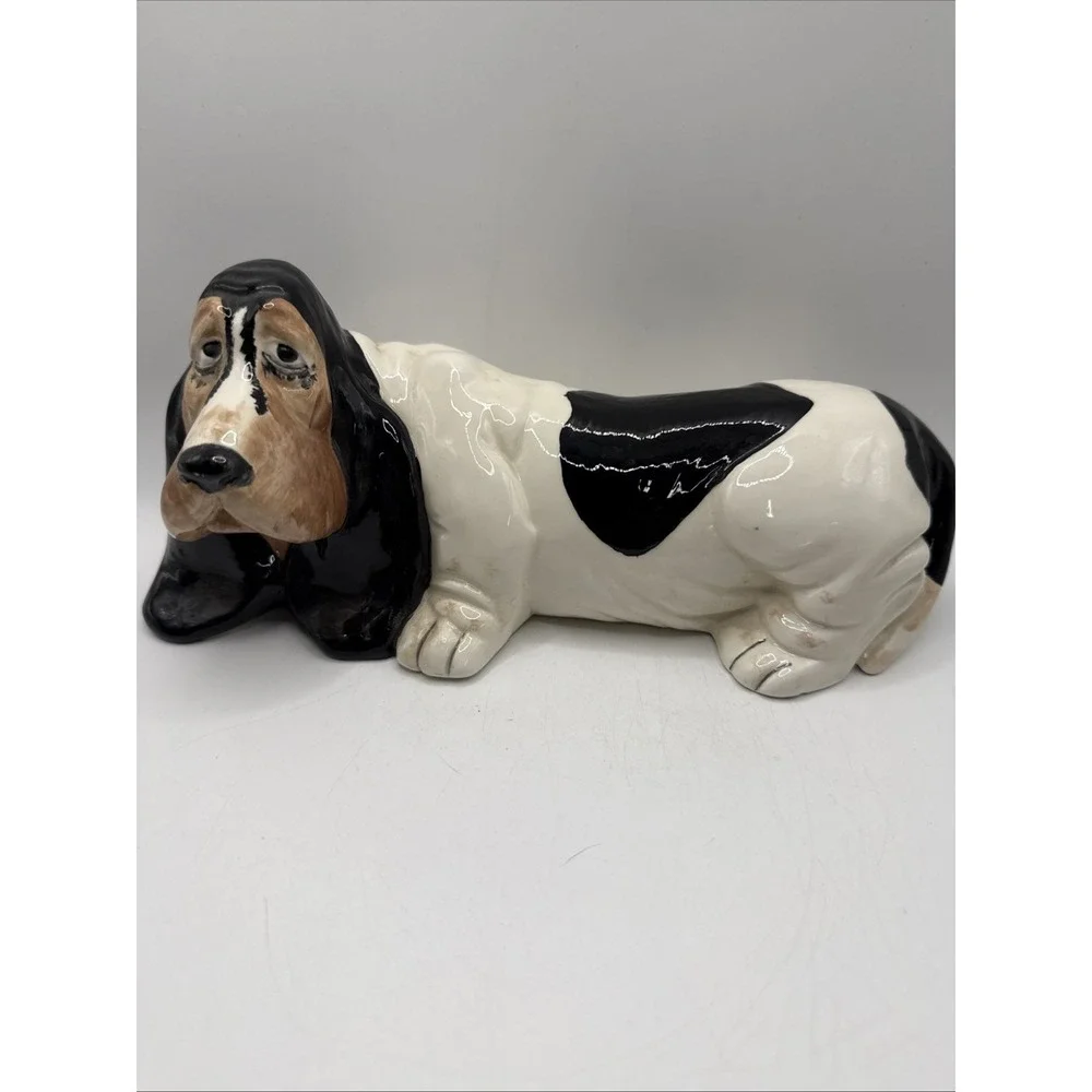 Vintage BASSET HOUND 1975 Ceramic Figurine‎ Dog Duncan Ceramic Prod. Inc 9.5